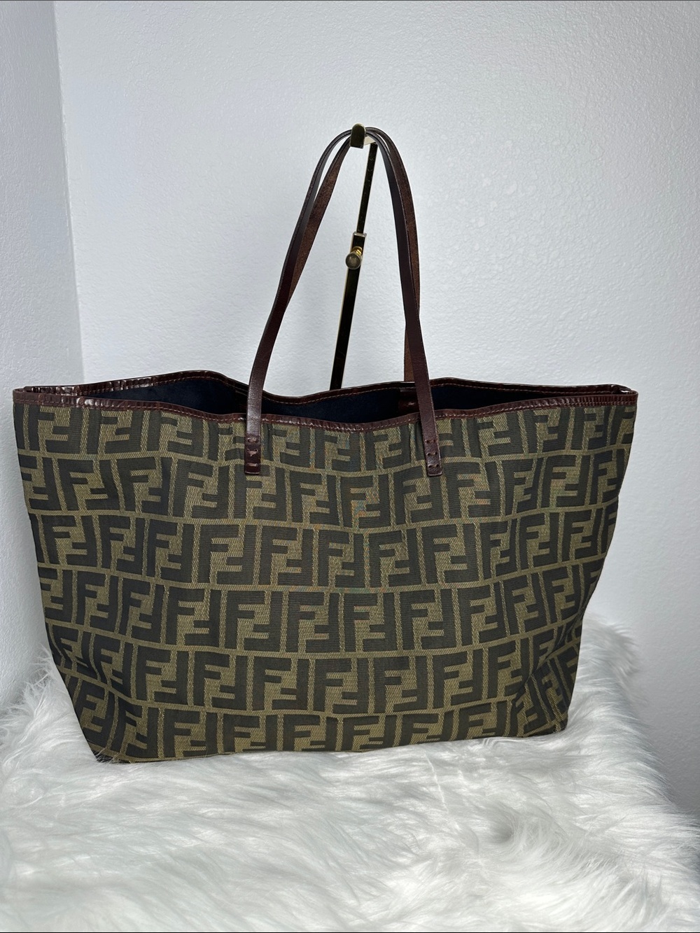 💯Authentic Vintage Fendi Zucca Tote Bag🍀 - Picture 5 of 14